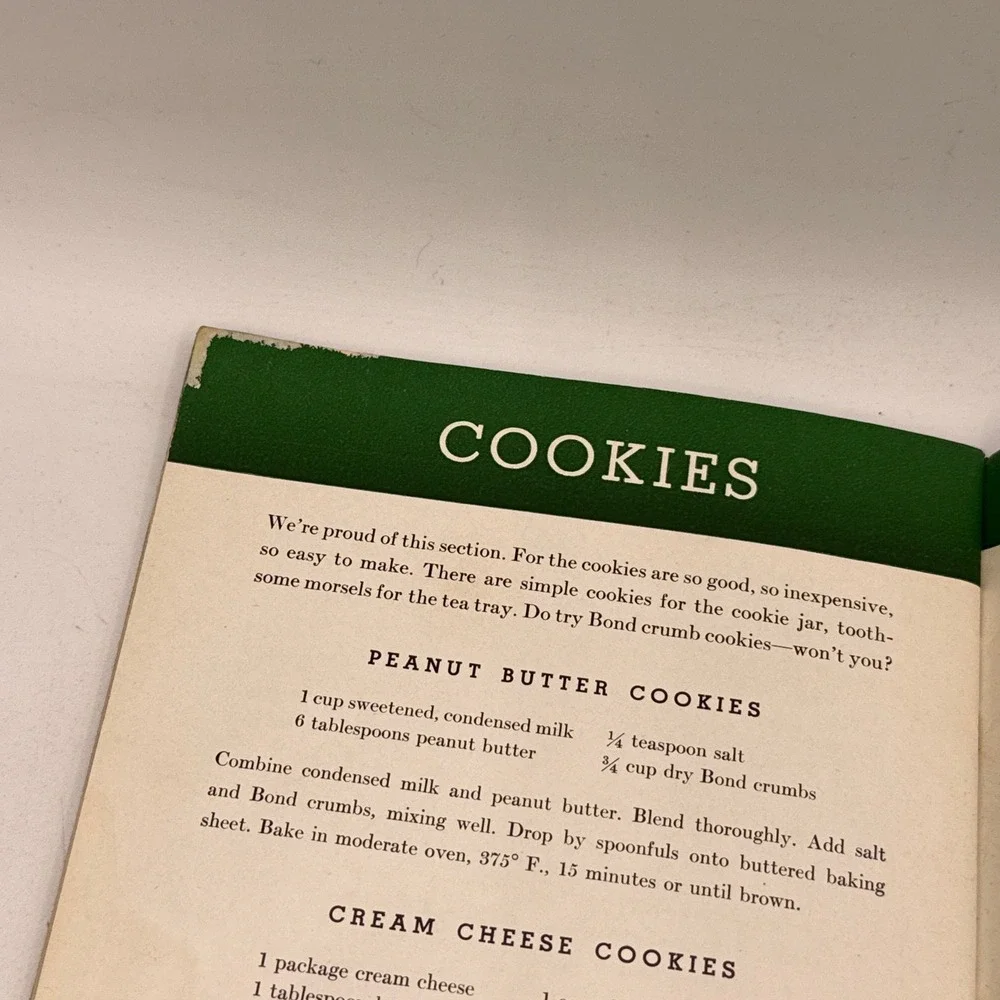 Bond Bread Cook Book Green 1935 Vintage Recipe Booklet Advertising Ephemera